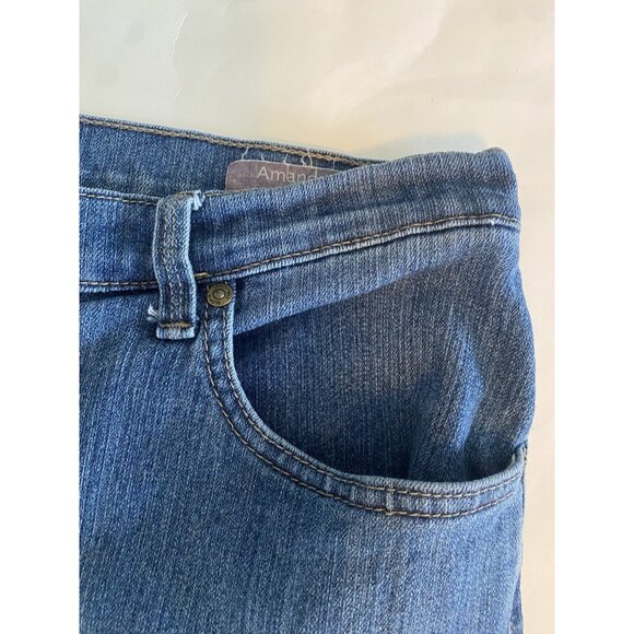 Gloria Vanderbilt Amanda Capri Jeans Womens Size 14 Blue Stretch Denim Casual - Picture 11 of 15
